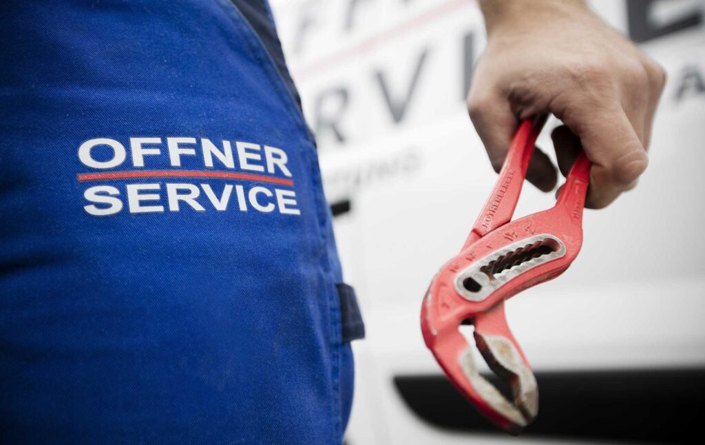 Offner-Wien_rote-Zange